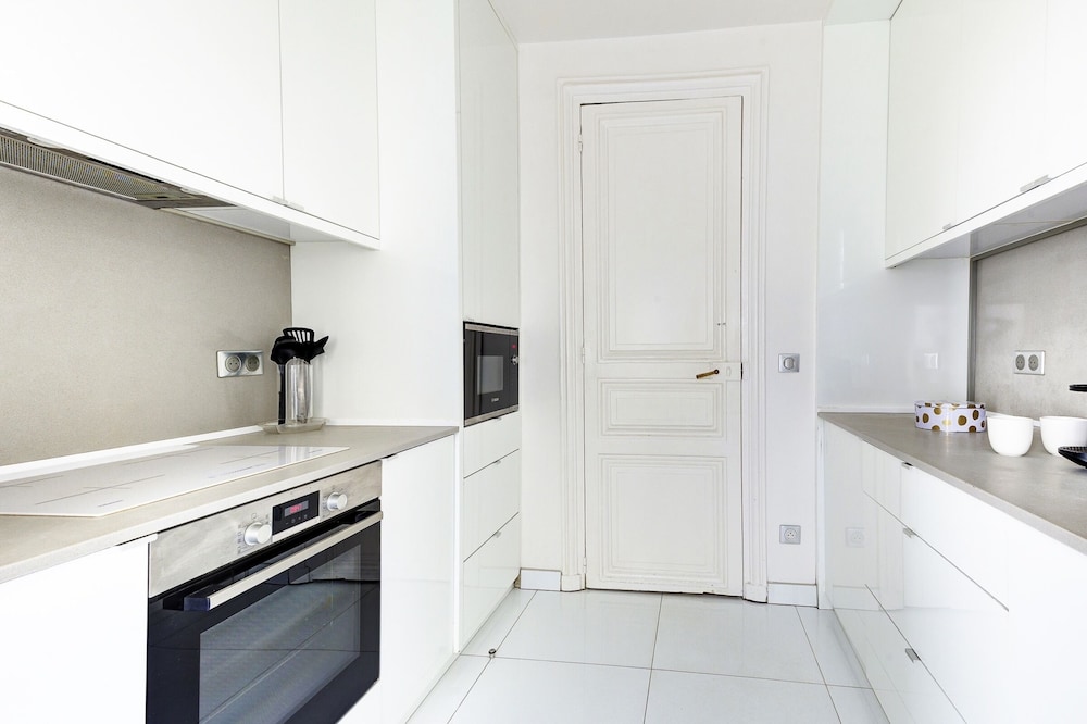 3BR Modern Escape by Champs-Élysées