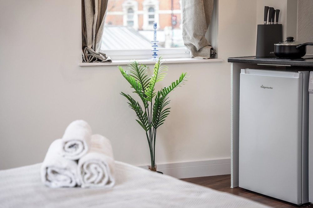Camberwell High Spec 6-Studio Unit Block
