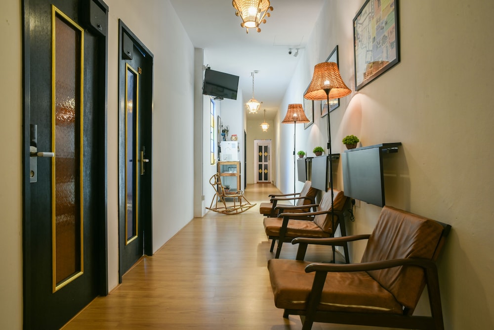 Ohana House HQ