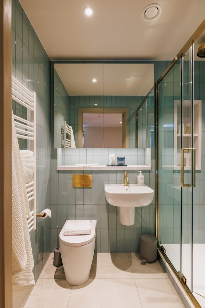 Modern Studio Flat in North London