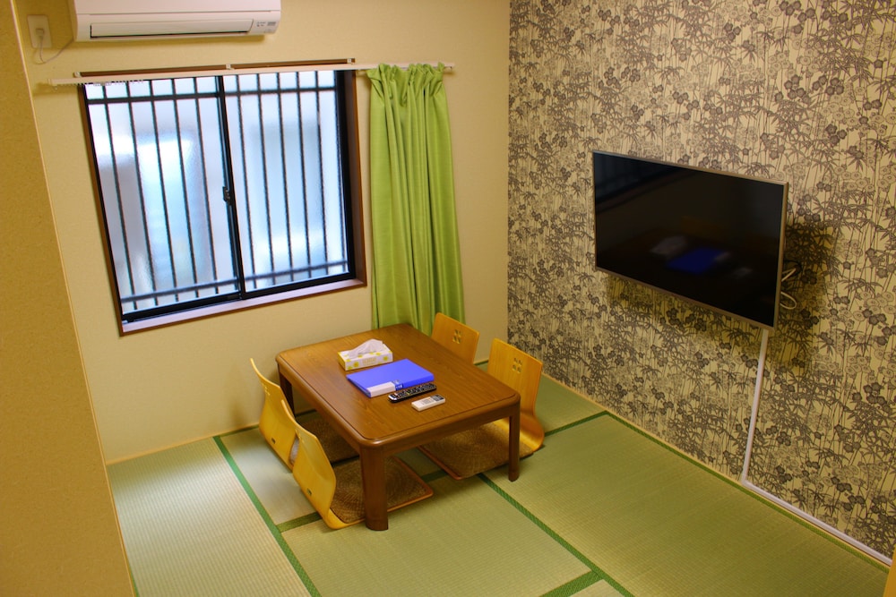Shirakabanoyado-keigetsu