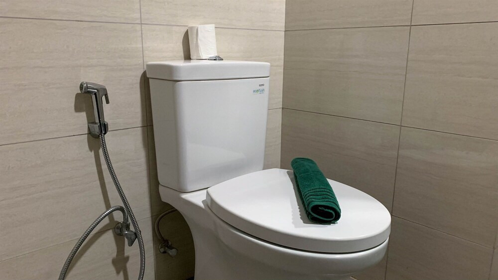 Best Choice Studio Room At Ciputra International Apartment view 4