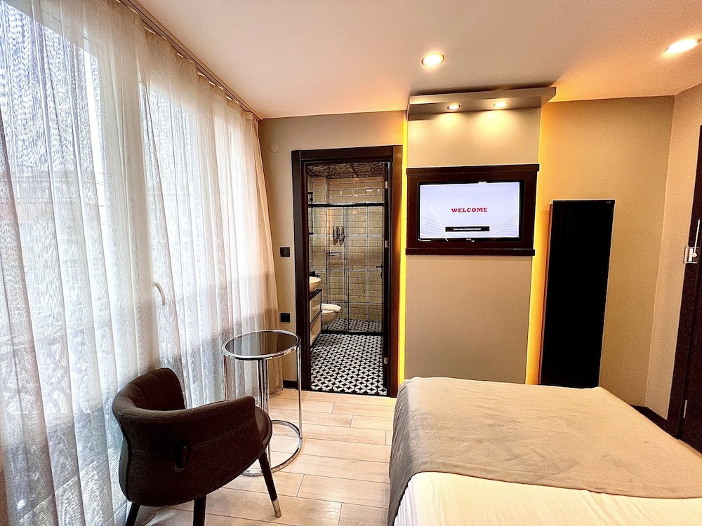 White Corner Otel - Image 23