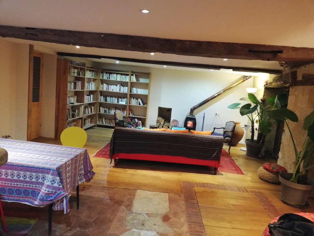 Photo 31
