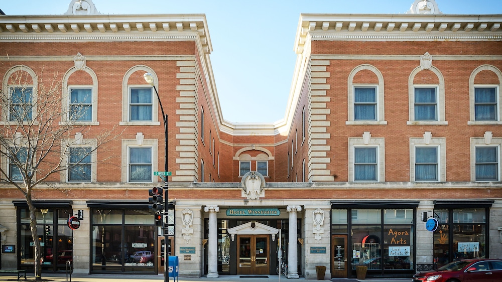 Hotel Winneshiek