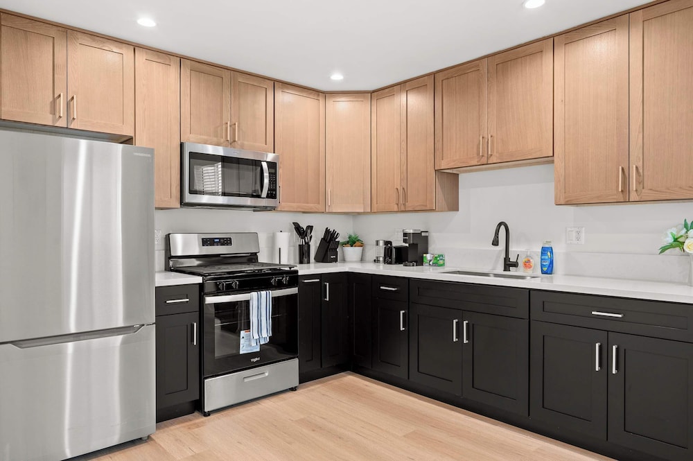 Family Friendly Retreat w Luxury Amenities