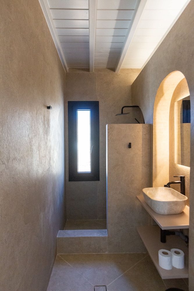 Amaze Mykonos Luxury Seaview Retreat