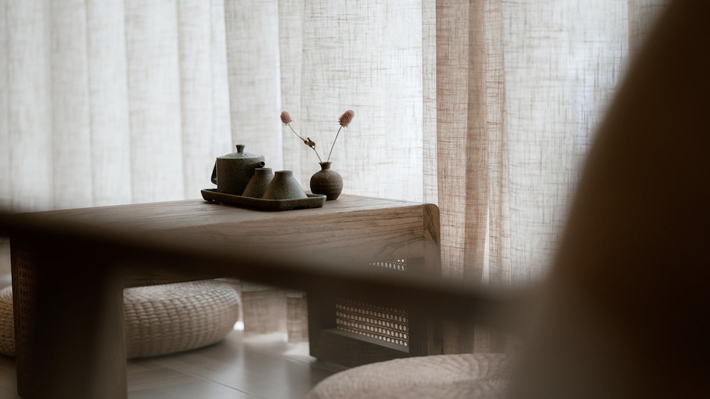 Shishe Spring Designer Homestay