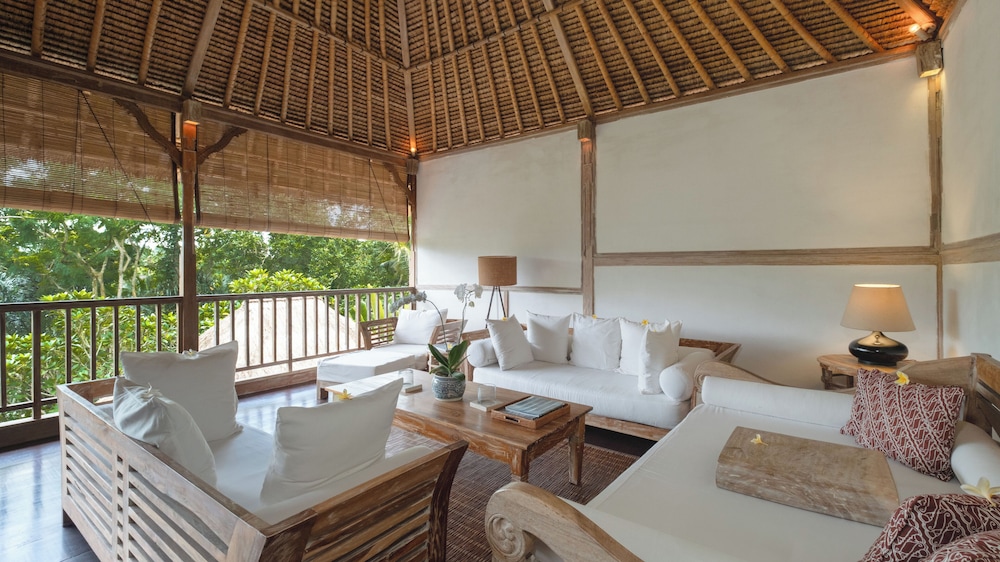 Villa Shamballa by Villa Finder