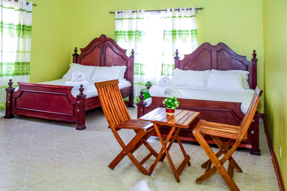 Aztuni Home Kitale view 5