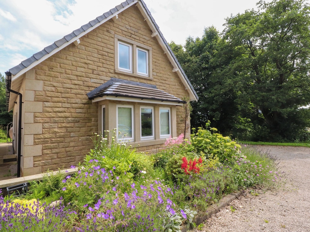 Low Orchard House