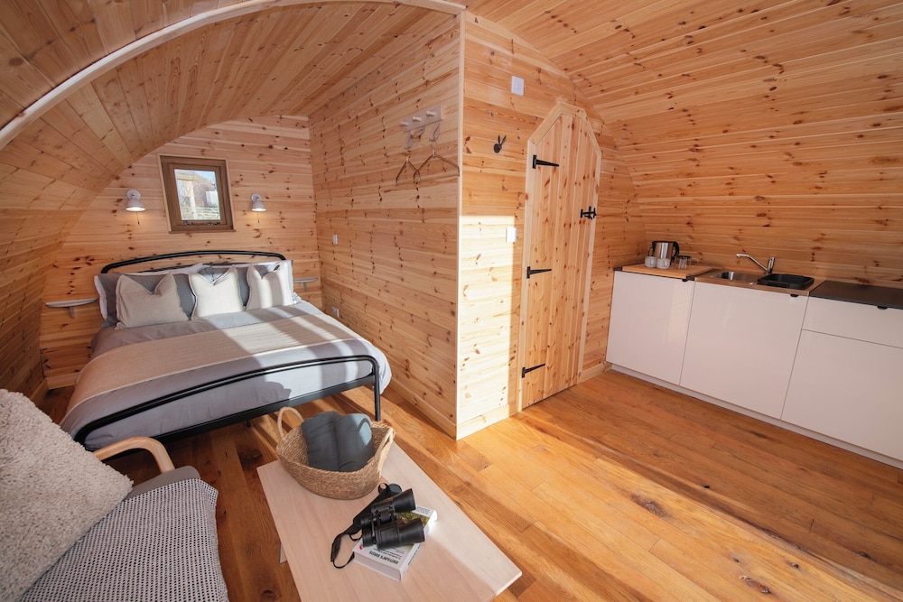 Glamping Pod 5 Shelter