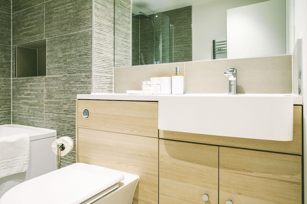 Accomodo London South Kensington - Elegant 3 Bedroom Apartments near Museums