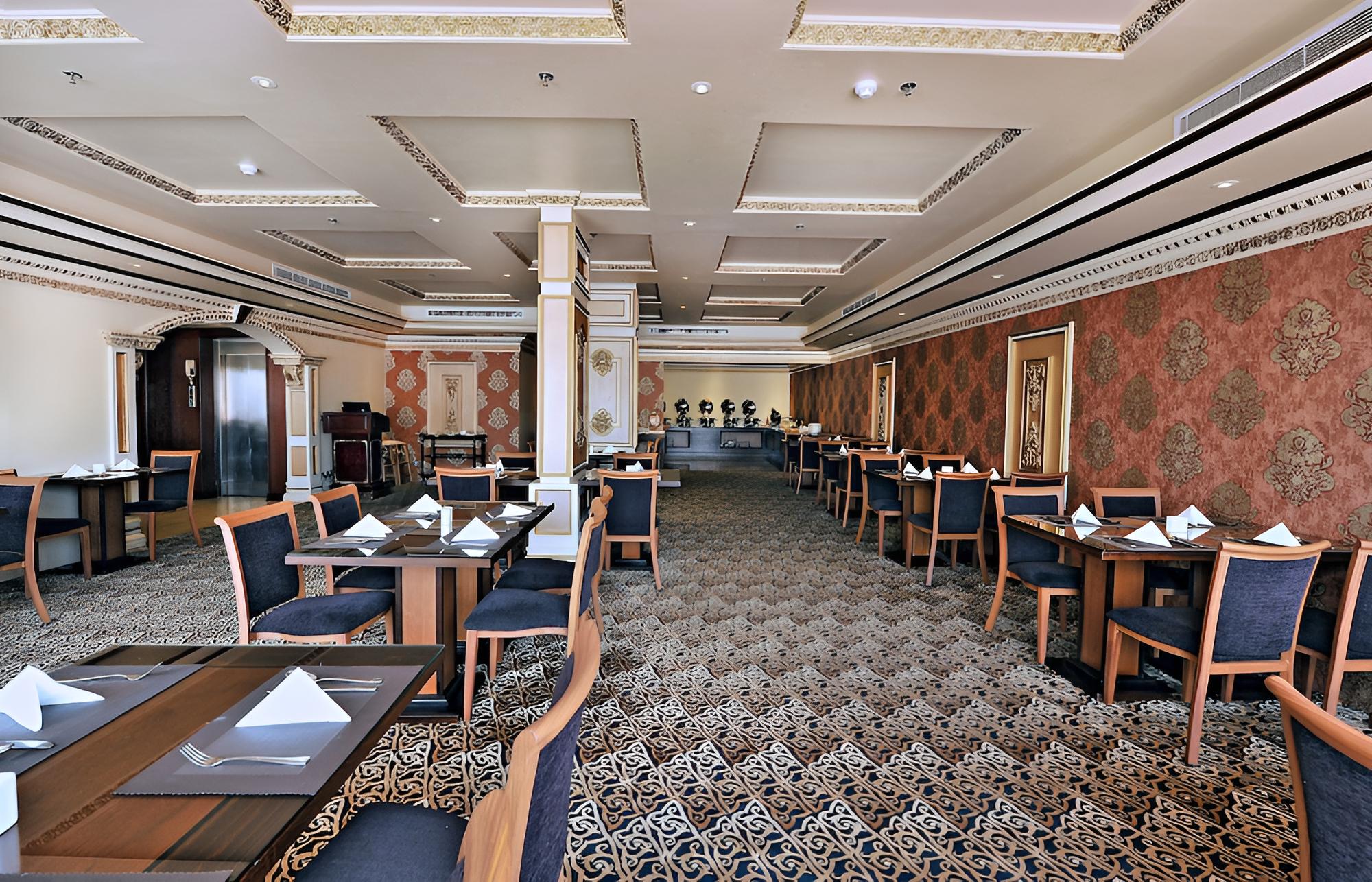 Auris Al Fanar Hotel