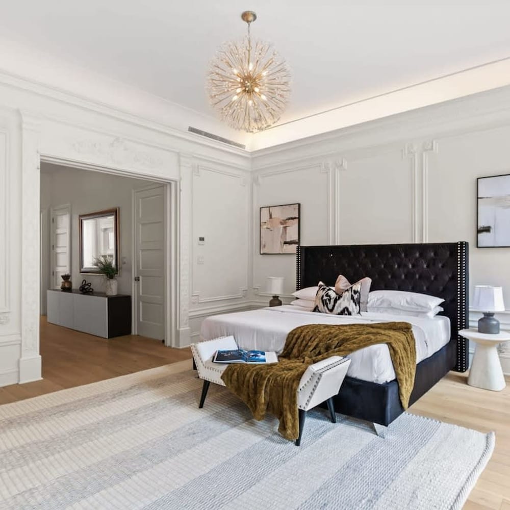 Riverside by Rove Travel 7BR Modern Townhouse