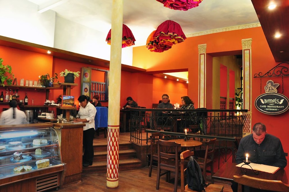 Hostal Naira