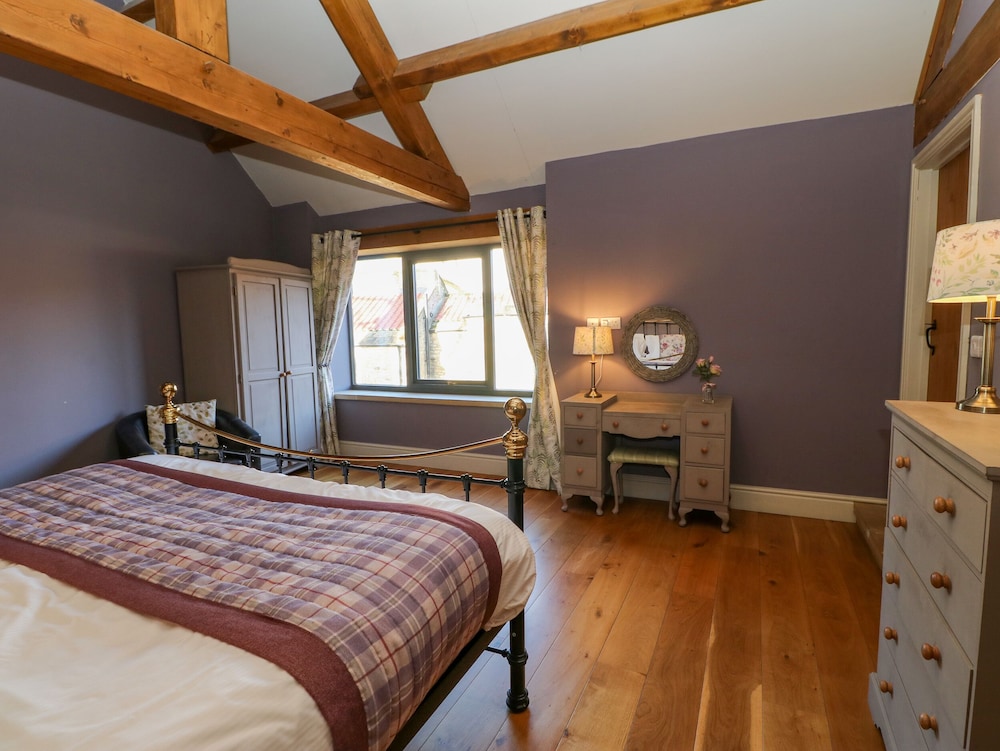 The Byre, Sedbury Park Farm
