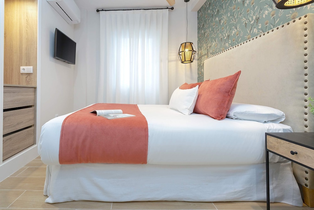 Central Apt. Cordoba. Plaza San Francisco