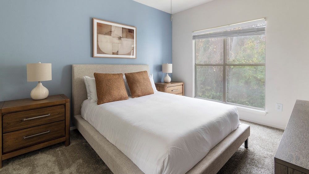 Landing Apartments Jacksonville - Southside