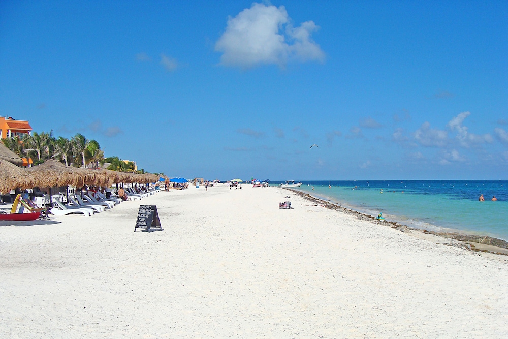 Caribe Suites