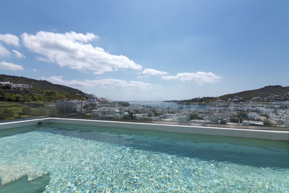 Amperian Mykonos Suites & Villas