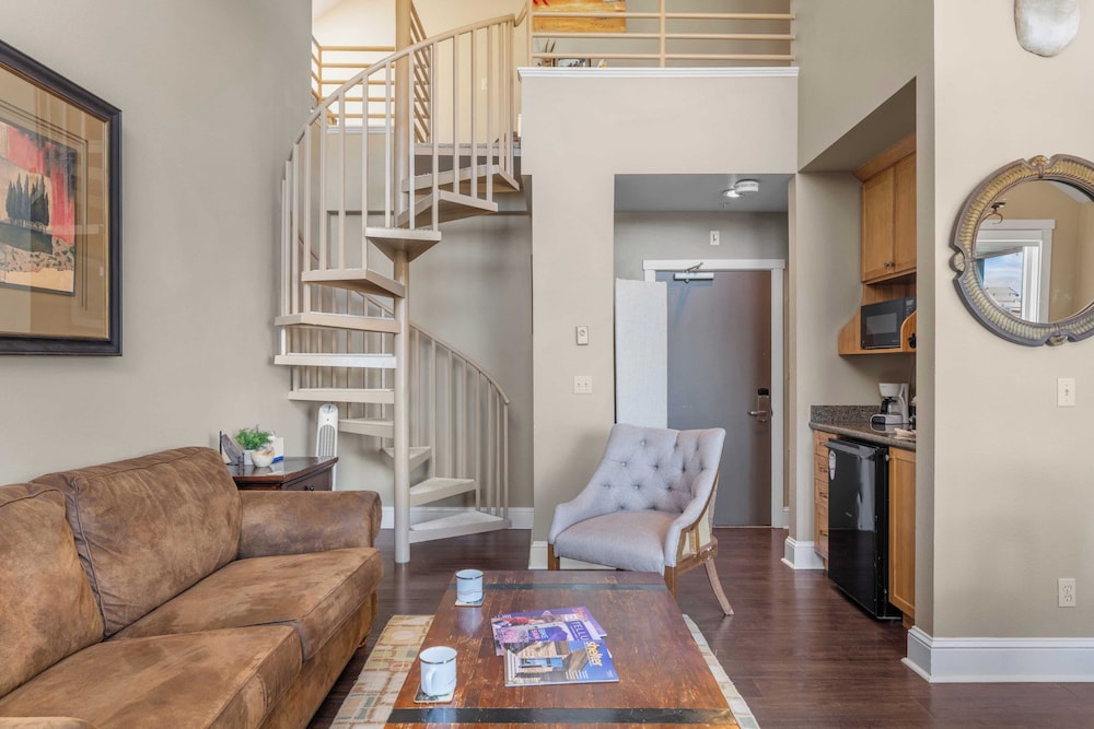 Blue Mesa Lodge 40C by Avantstay Ski In/ Ski Out Unit w/ Balcony!