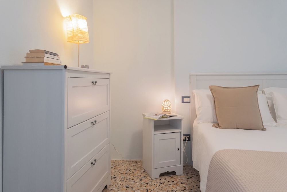 Il Timone by Rent all Como