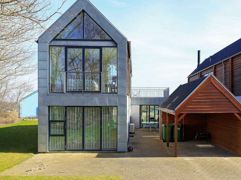 6 Person Holiday Home in Thyholm-by Traum