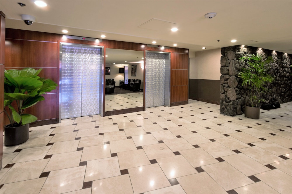 Marine Surf by Tropical Escapes Realty