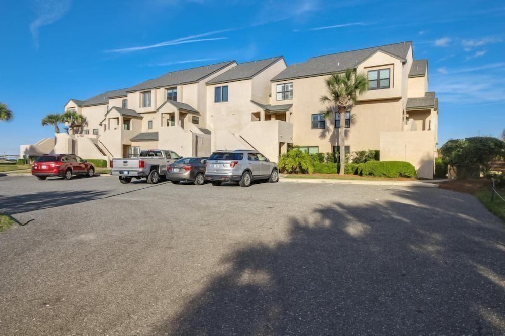 105-sailmaker view 4