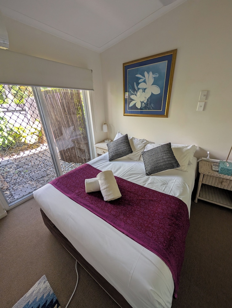 The Villas Palm Cove view 2
