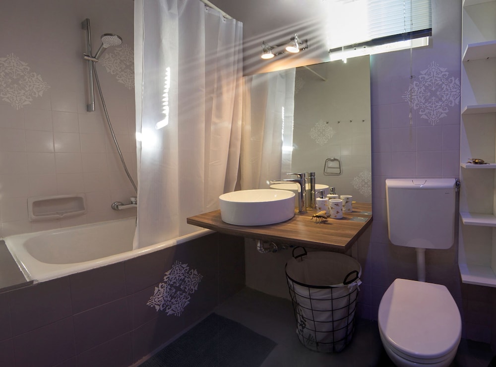 Scenic Rovinj Apartment With Balcony