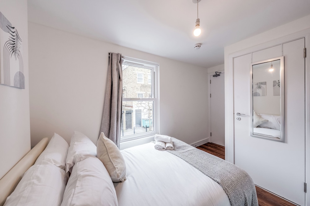 Camberwell High Spec 6-Studio Unit Block