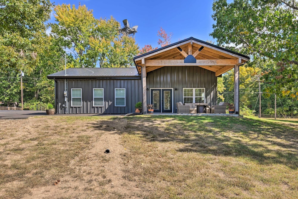 Cozy Tennessee Country Retreat on 5 Acres! - Property Image 3