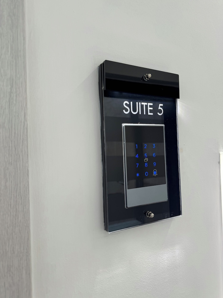 Chic Centre Suites Athens