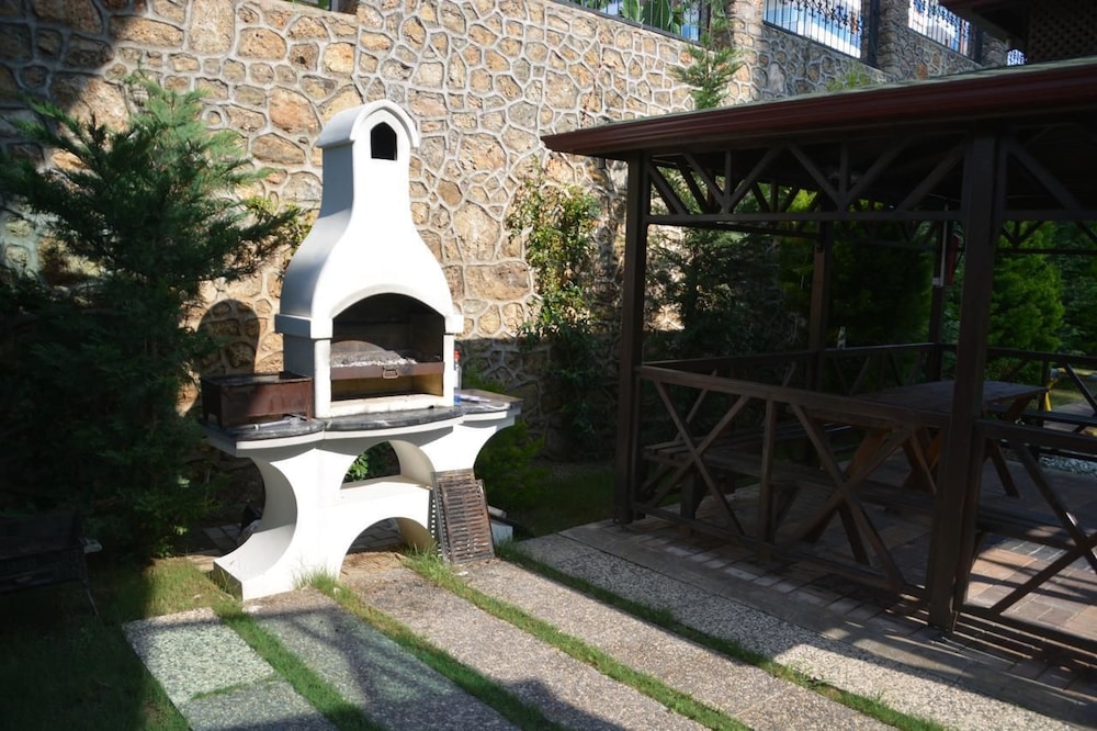 Photo 25