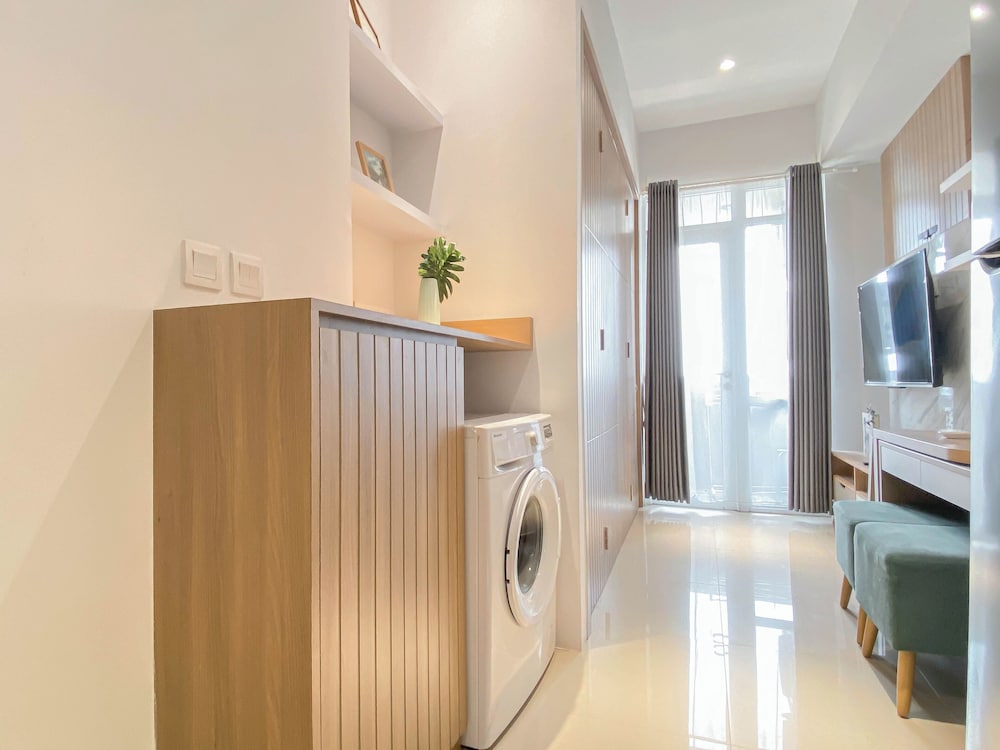 Modern Look 1Br Apartment At Vasanta Innopark