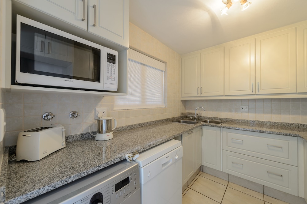 San Lameer Villa Rentals 2817