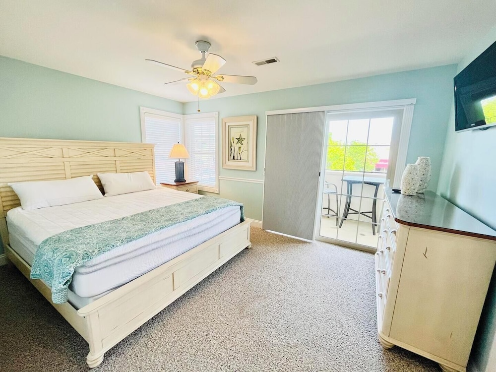 Wilmington Avenue 20B