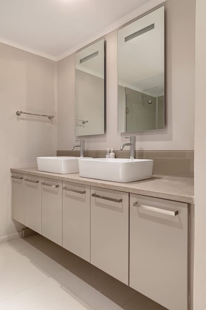 Bantry Place - Luxury Apartment
