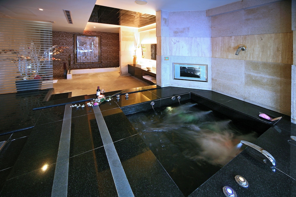 Fongchin Motel