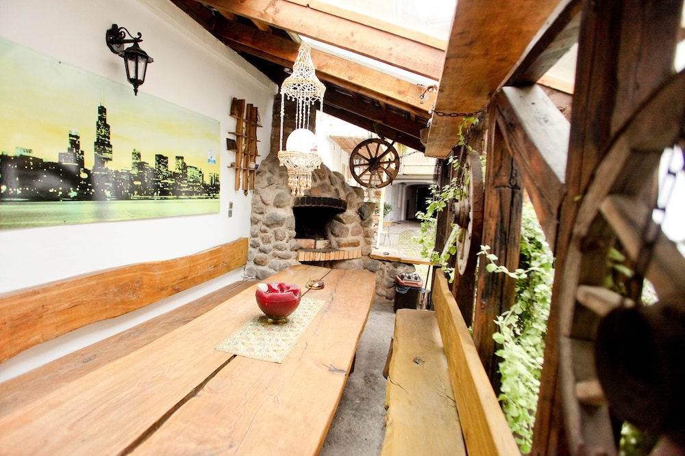 Photo 47