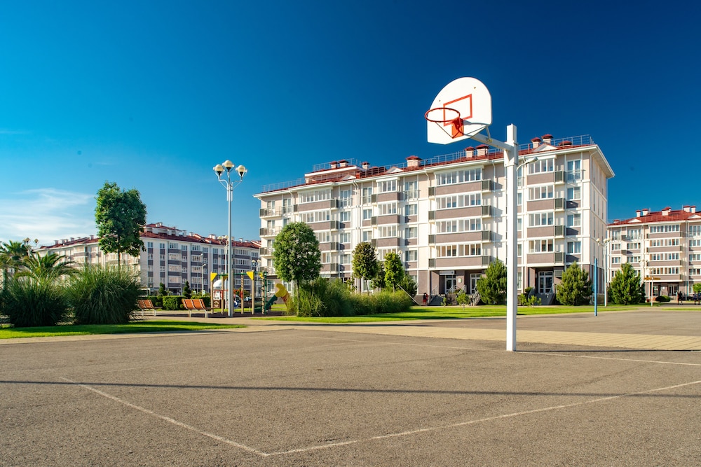 Barkhatnye Sezony Sportivny Kvartal