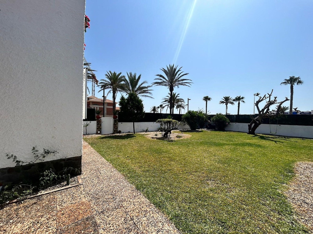Belvilla by OYO Casa Manuela