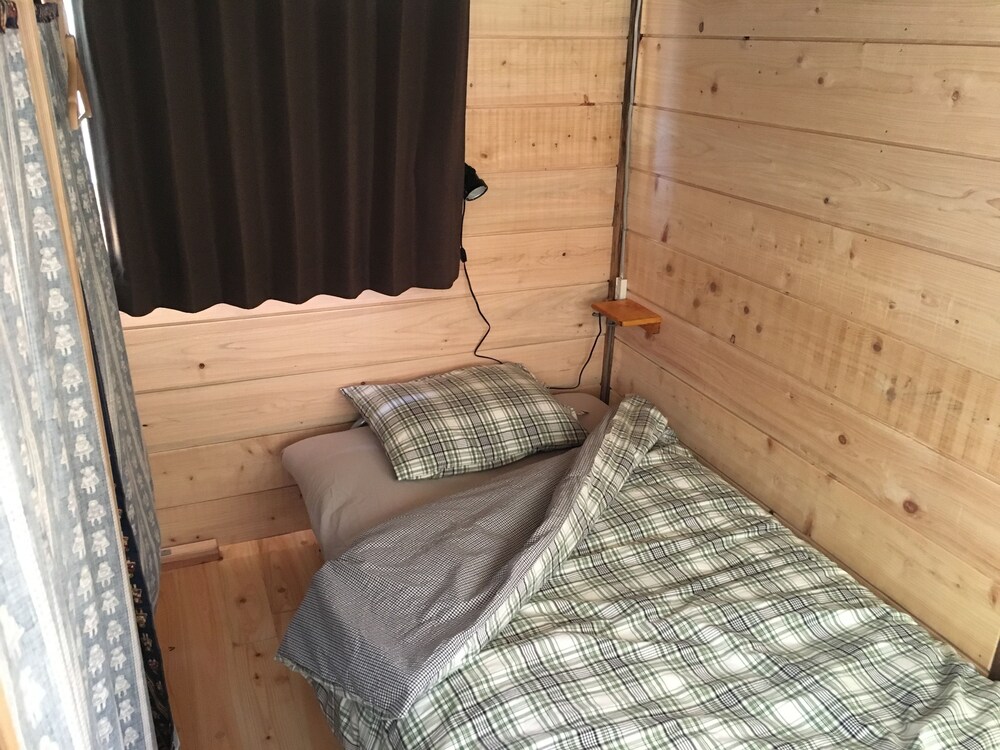 Guest House Coco Garage - Hostel