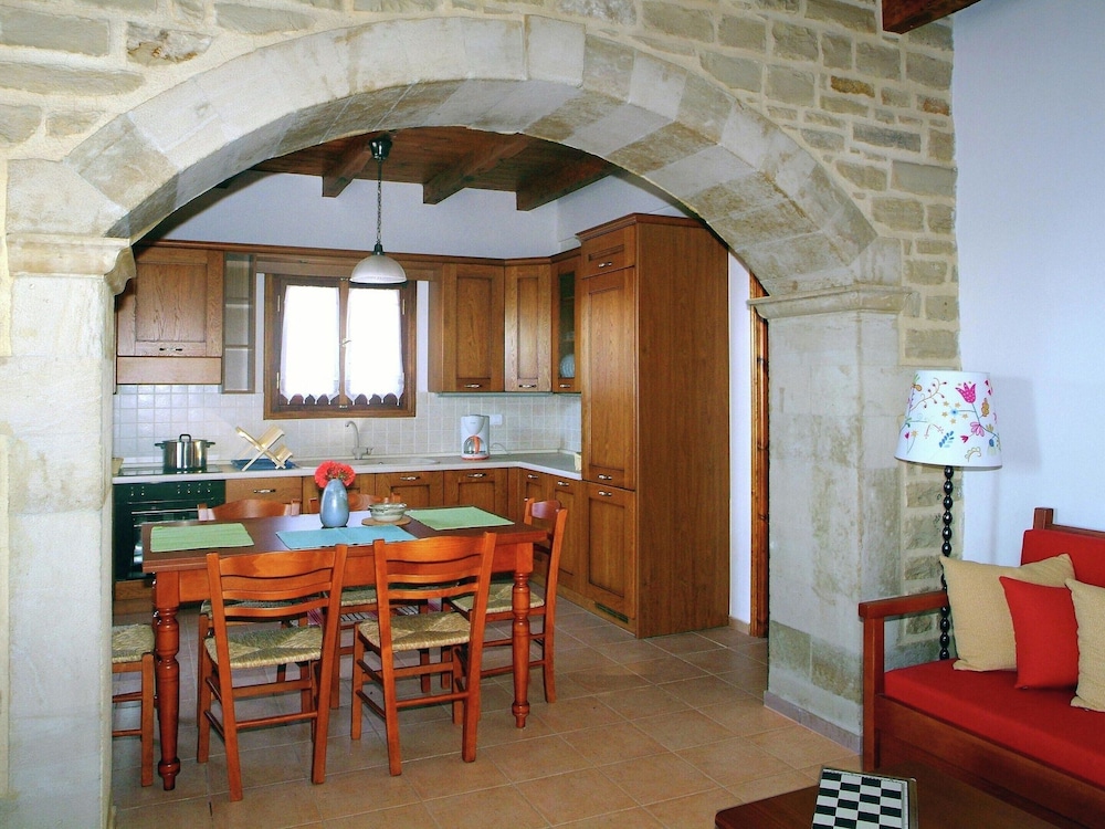 Villa in Prines With White Mountains View