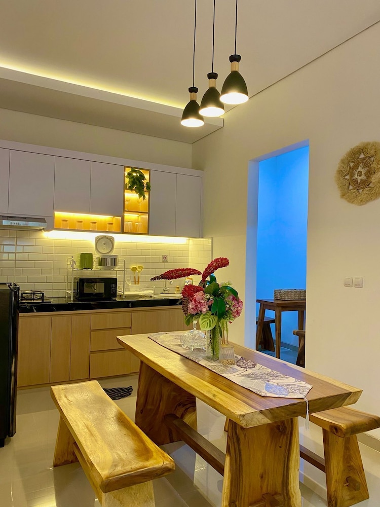DIRUMA SADJA HOME VILLA