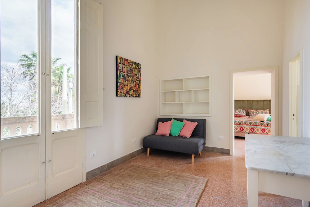 Vallone Apartment L