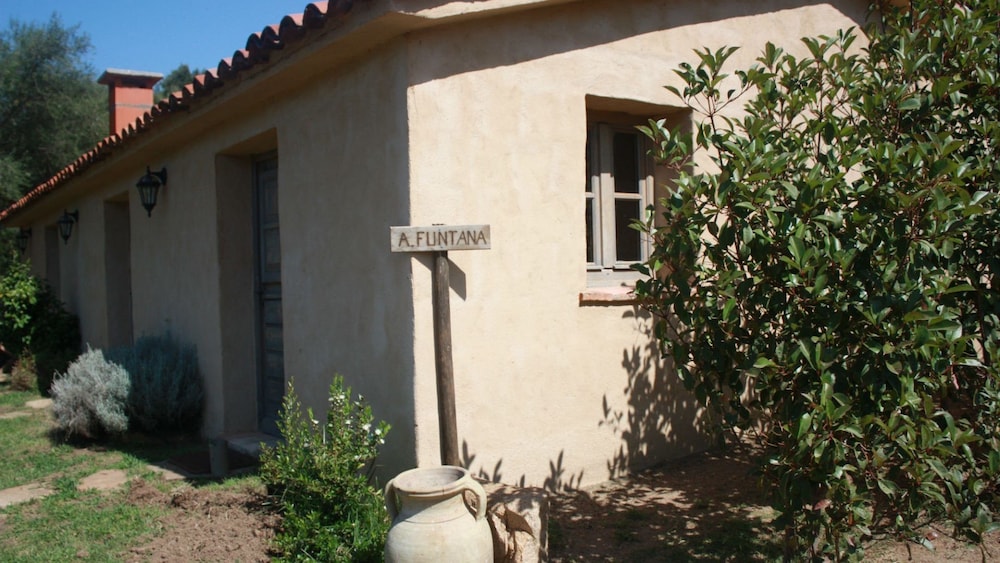 Auberge U Sirenu