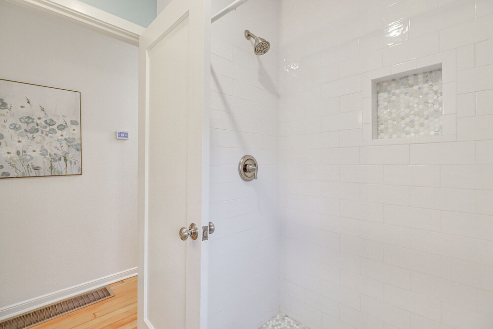 Reno Vacations - Centrally Located Reno House < 1 Mi to Midtown - Property Image 10